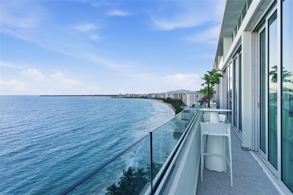 For Sale: $6,500,000 (5 beds, 5 baths, 7800 Square Feet)