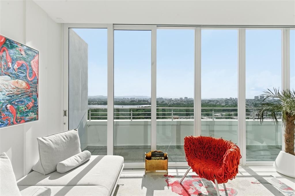 For Sale: $6,500,000 (5 beds, 5 baths, 7800 Square Feet)