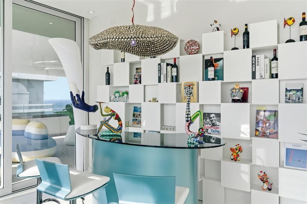 For Sale: $6,500,000 (5 beds, 5 baths, 7800 Square Feet)