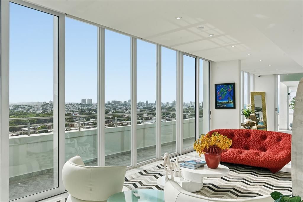 For Sale: $6,500,000 (5 beds, 5 baths, 7800 Square Feet)