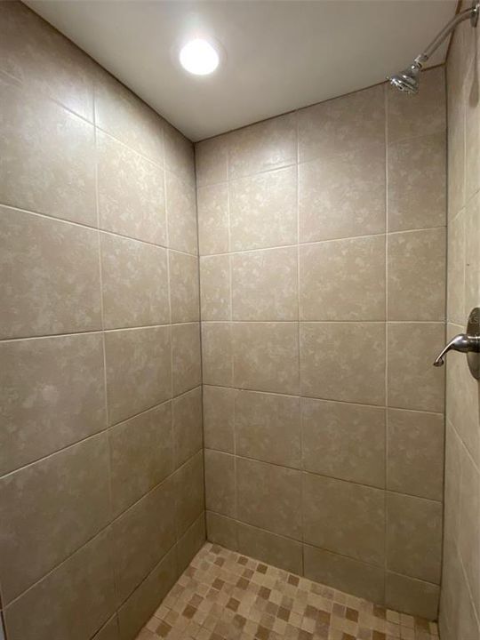 En Venta: $185,000 (3 camas, 2 baños, 1288 Pies cuadrados)