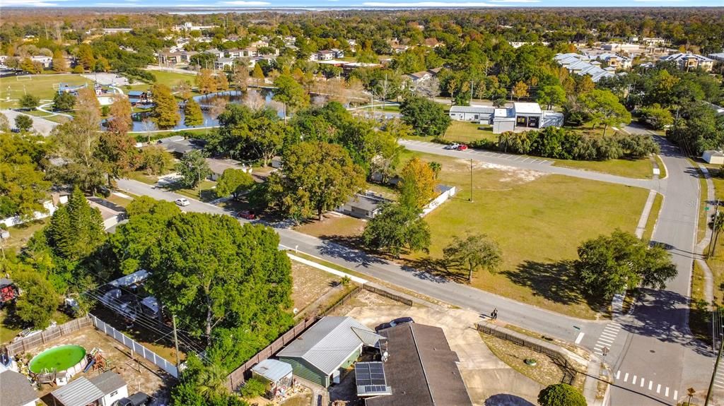 На продажу: $309,900 (3 спален, 1 ванн, 1058 Квадратных фут)