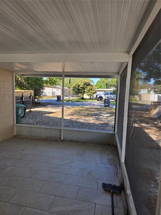 En Venta: $449,000 (4 camas, 2 baños, 1199 Pies cuadrados)