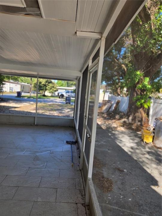 En Venta: $449,000 (4 camas, 2 baños, 1199 Pies cuadrados)