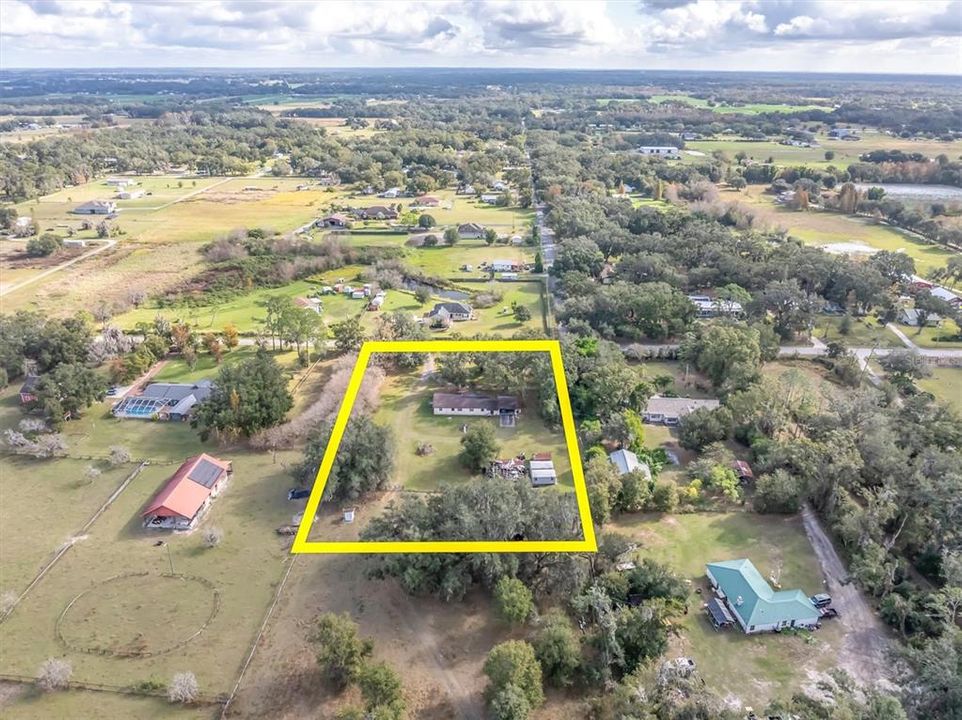 待售: $350,000 (3 贝兹, 2 浴室, 2266 平方英尺)