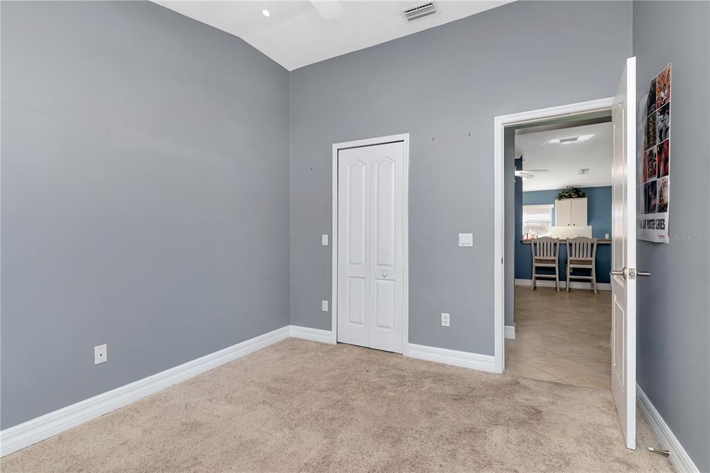 En Venta: $425,000 (4 camas, 2 baños, 1792 Pies cuadrados)