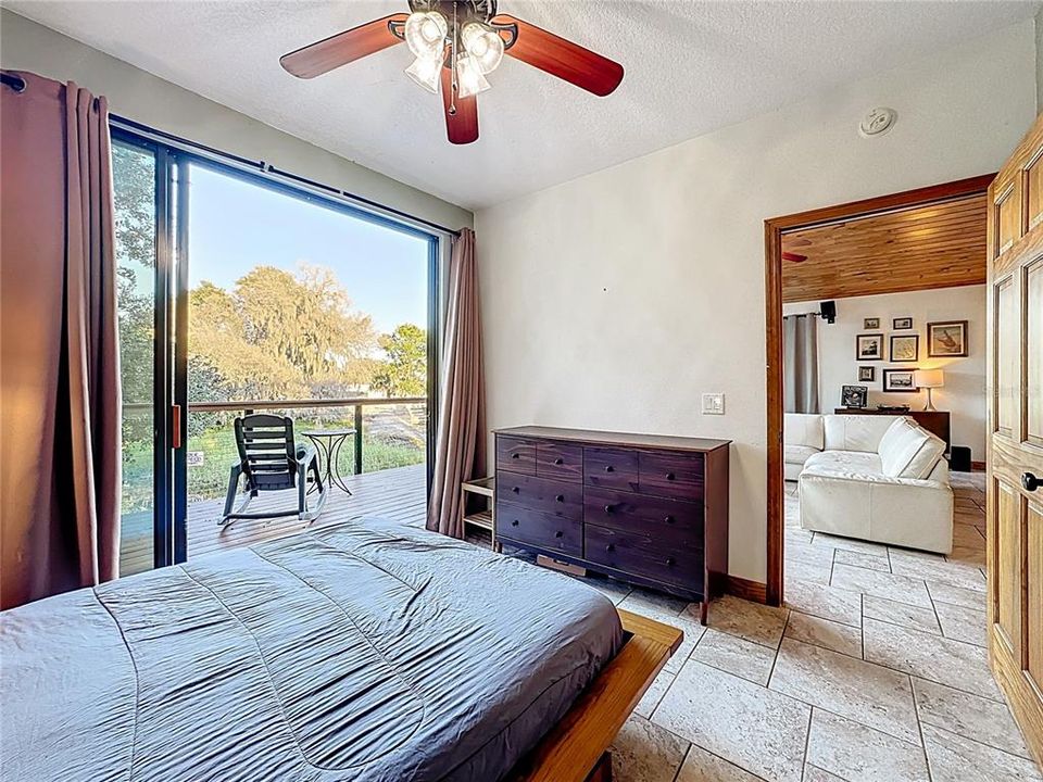 For Sale: $440,000 (2 beds, 2 baths, 768 Square Feet)