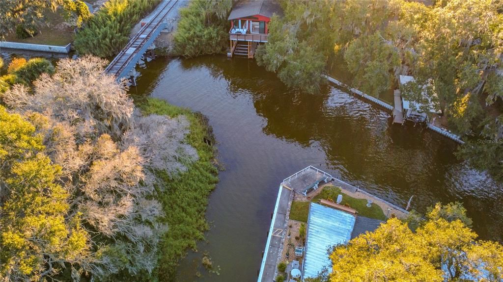 For Sale: $440,000 (2 beds, 2 baths, 768 Square Feet)