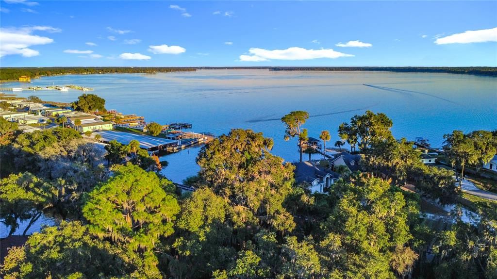 For Sale: $440,000 (2 beds, 2 baths, 768 Square Feet)