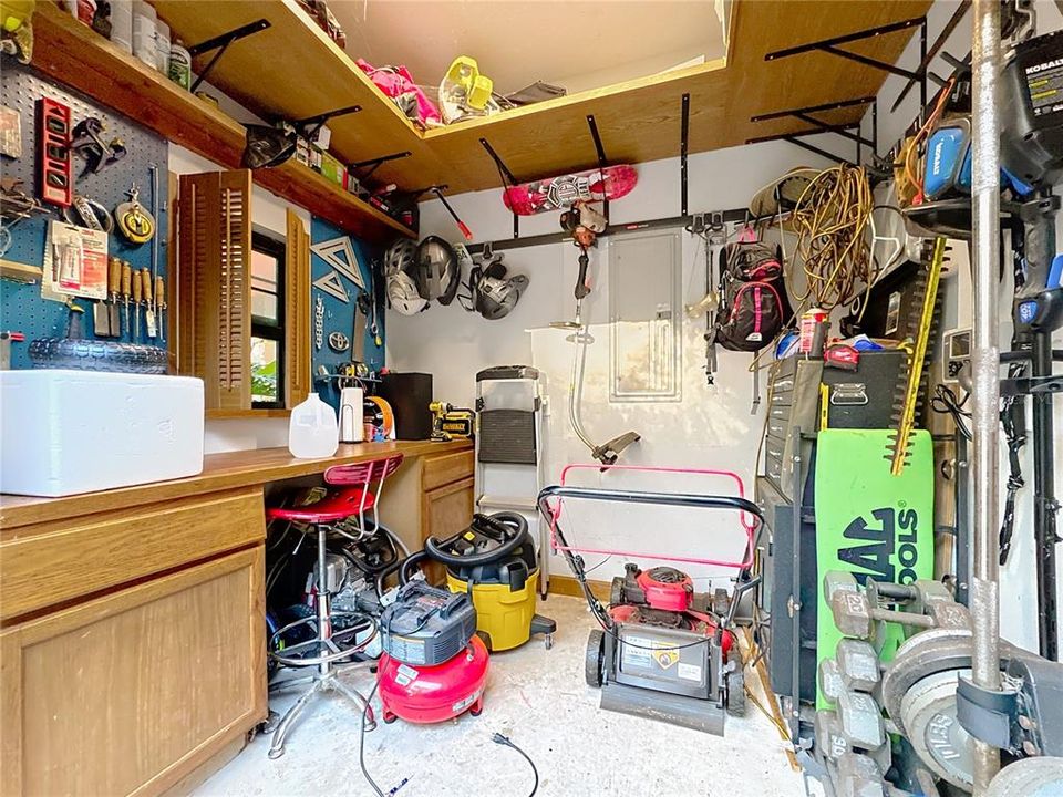 For Sale: $440,000 (2 beds, 2 baths, 768 Square Feet)