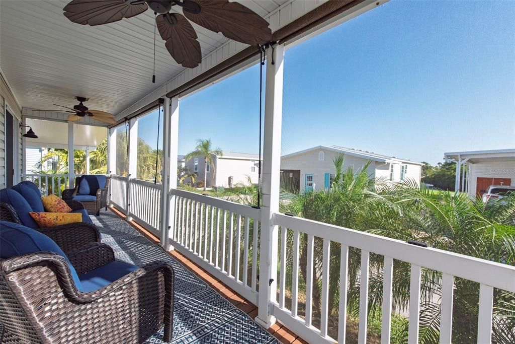 For Sale: $269,000 (2 beds, 2 baths, 1296 Square Feet)