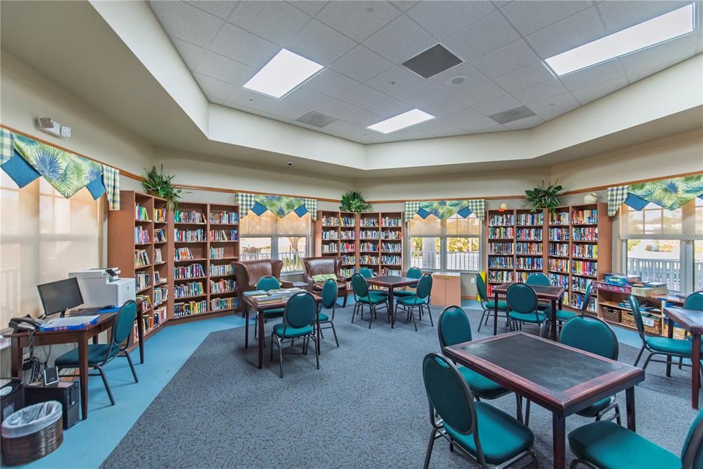 For Sale: $269,000 (2 beds, 2 baths, 1296 Square Feet)