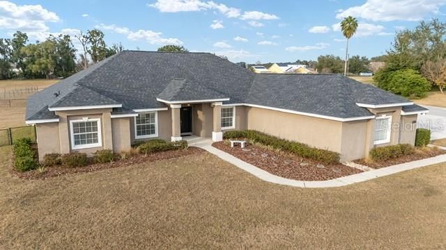 For Sale: $535,000 (4 beds, 2 baths, 2616 Square Feet)