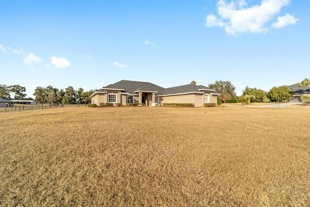For Sale: $535,000 (4 beds, 2 baths, 2616 Square Feet)