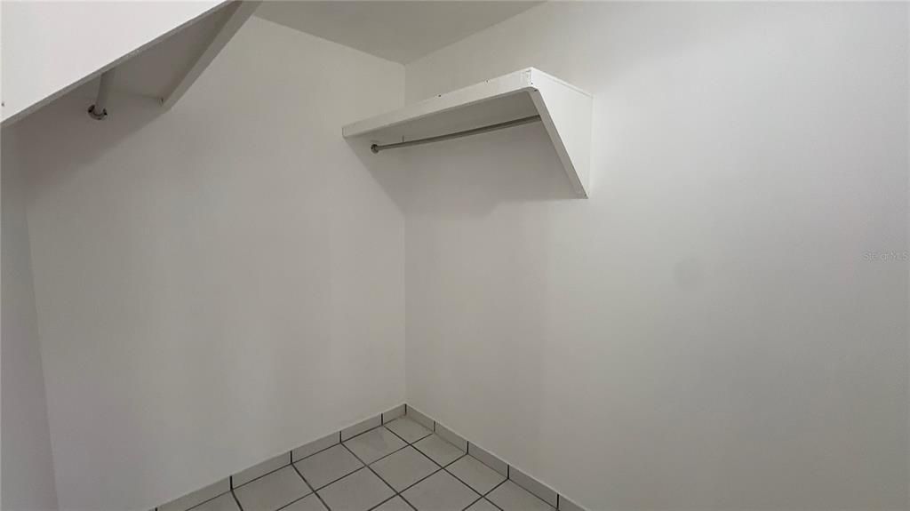 Active With Contract: $325,000 (4 beds, 2 baths, 2000 Square Feet)