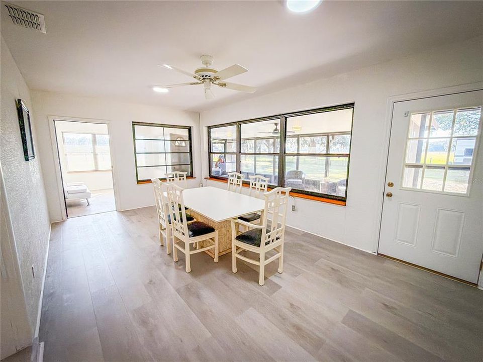 For Sale: $845,000 (2 beds, 2 baths, 1753 Square Feet)