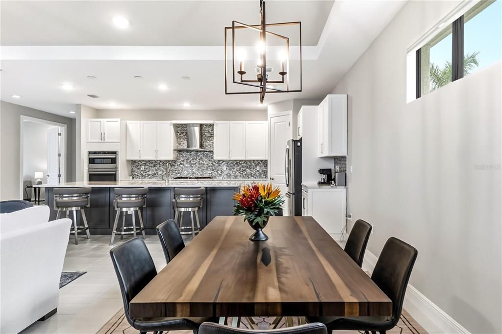 For Sale: $889,000 (3 beds, 3 baths, 2318 Square Feet)