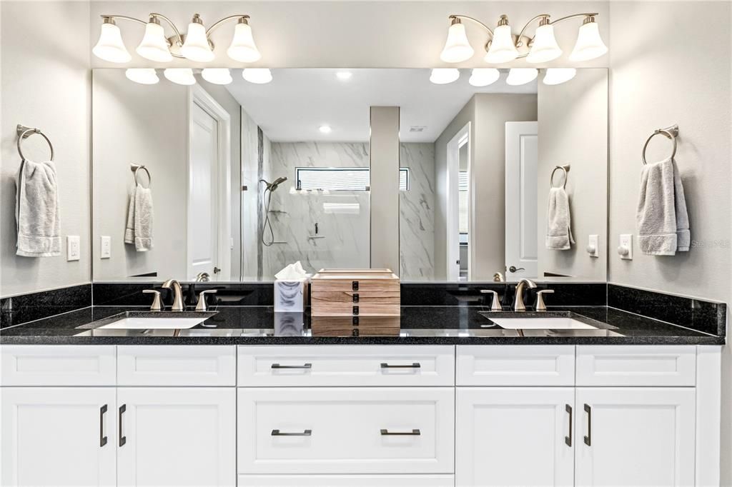 For Sale: $889,000 (3 beds, 3 baths, 2318 Square Feet)