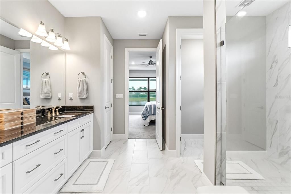 For Sale: $889,000 (3 beds, 3 baths, 2318 Square Feet)