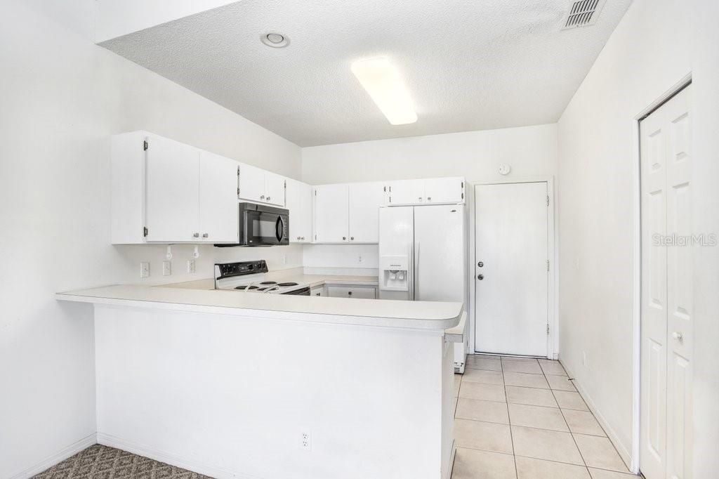 For Sale: $197,000 (2 beds, 2 baths, 1235 Square Feet)