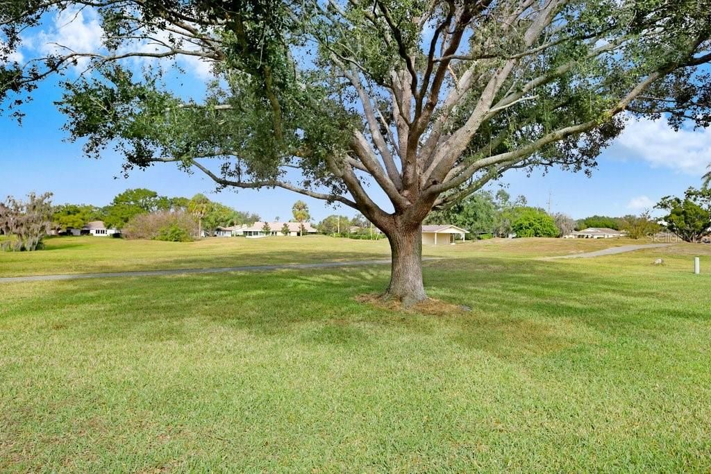 For Sale: $197,000 (2 beds, 2 baths, 1235 Square Feet)