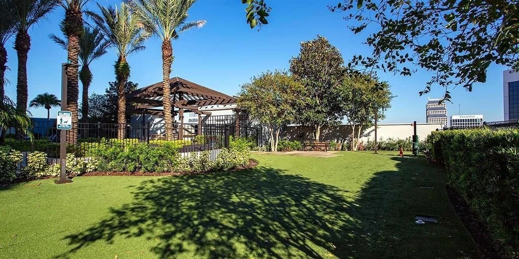 For Rent: $4,800 (3 beds, 3 baths, 2056 Square Feet)