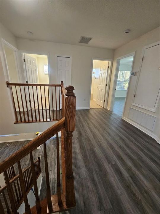 En Venta: $415,900 (4 camas, 2 baños, 2366 Pies cuadrados)