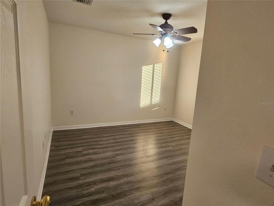 En Venta: $415,900 (4 camas, 2 baños, 2366 Pies cuadrados)