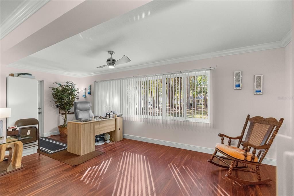 待售: $249,000 (2 贝兹, 2 浴室, 1688 平方英尺)