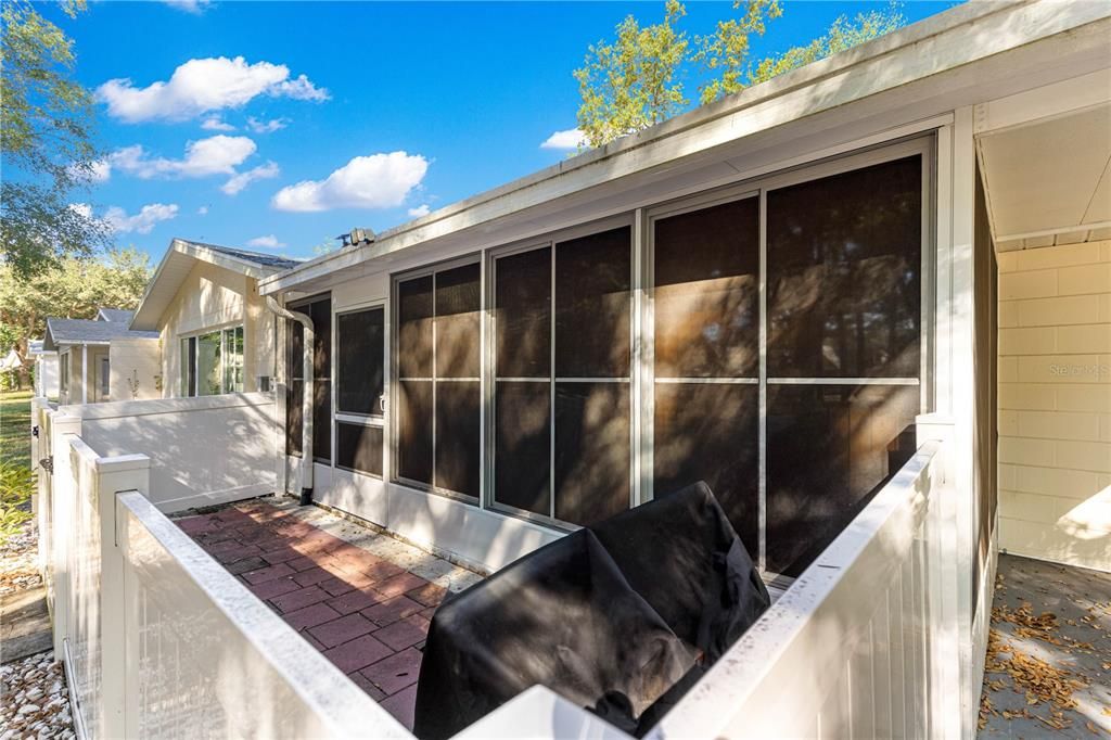 待售: $249,000 (2 贝兹, 2 浴室, 1688 平方英尺)