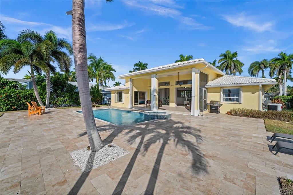 En Venta: $1,750,000 (3 camas, 2 baños, 2276 Pies cuadrados)