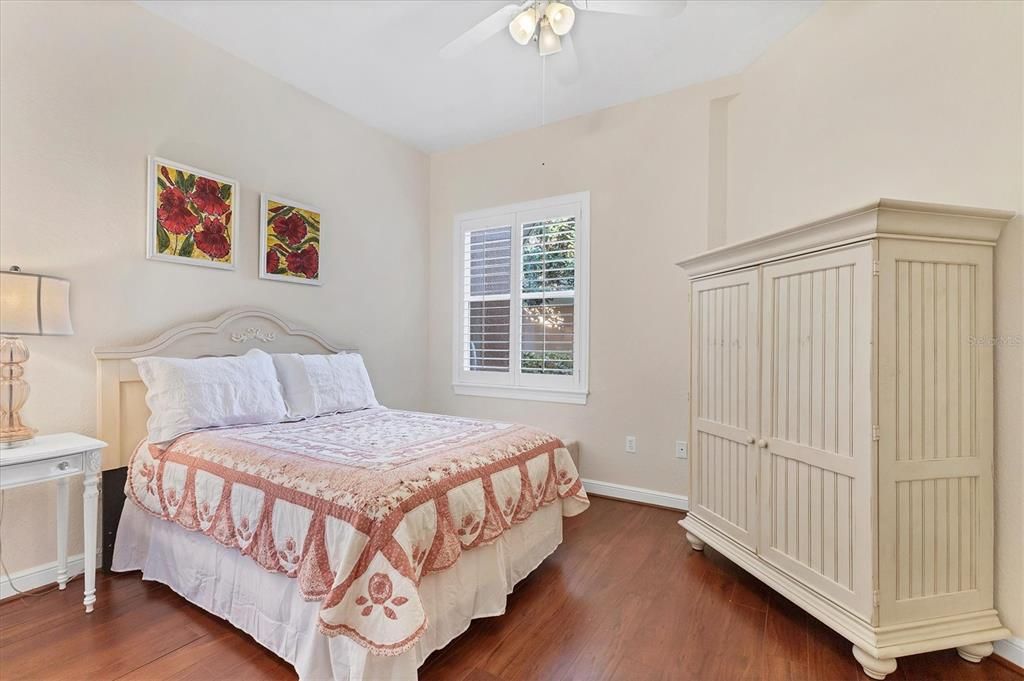 For Rent: $5,900 (3 beds, 3 baths, 2039 Square Feet)