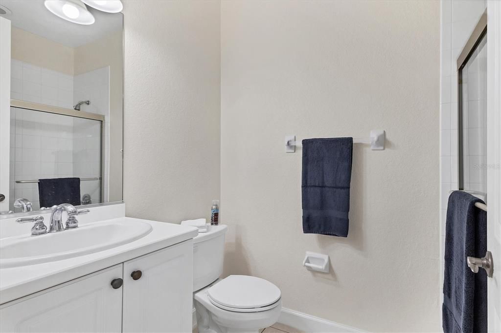 For Rent: $5,900 (3 beds, 3 baths, 2039 Square Feet)