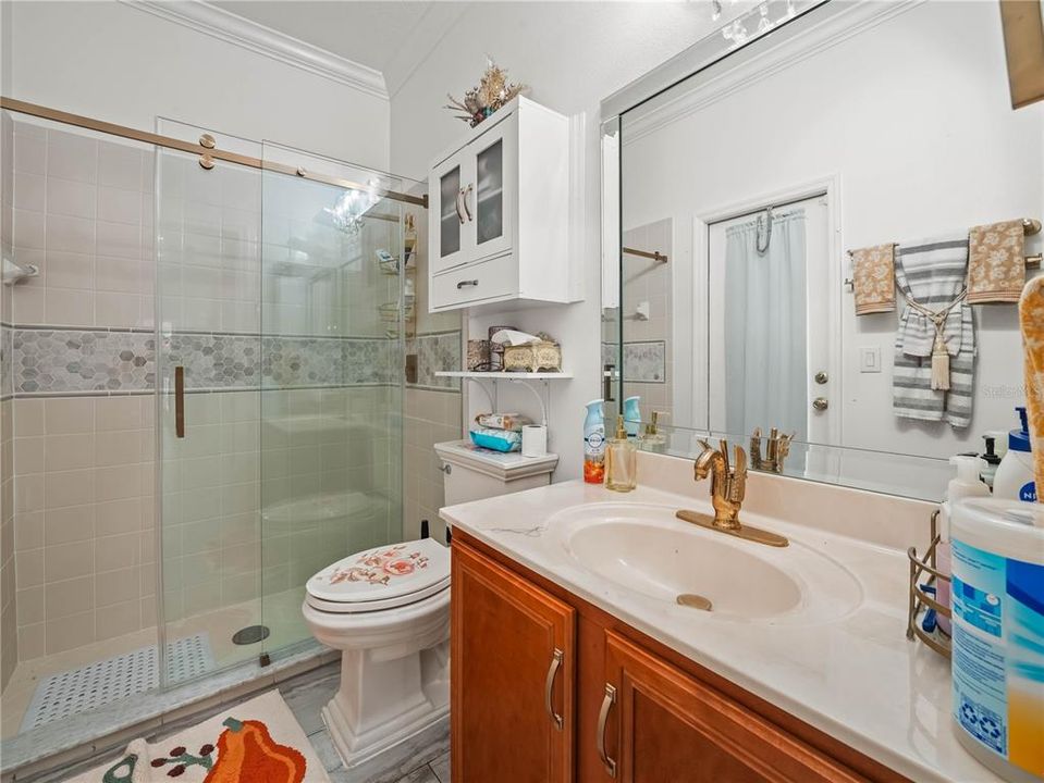 En Venta: $825,000 (5 camas, 4 baños, 3516 Pies cuadrados)