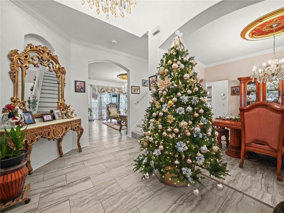 En Venta: $825,000 (5 camas, 4 baños, 3516 Pies cuadrados)