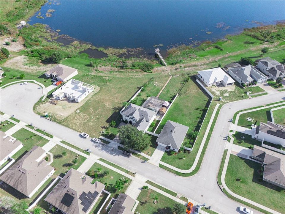 En Venta: $825,000 (5 camas, 4 baños, 3516 Pies cuadrados)