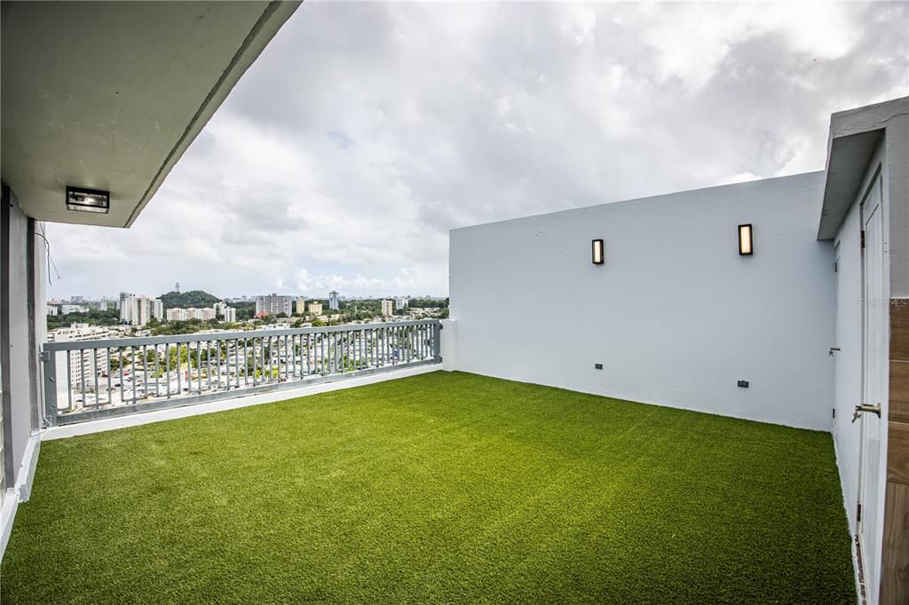 For Rent: $4,500 (2 beds, 2 baths, 1900 Square Feet)