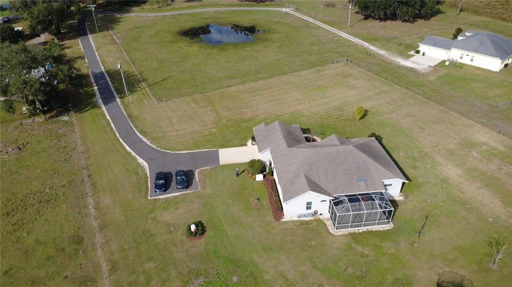 En Venta: $839,900 (4 camas, 3 baños, 2450 Pies cuadrados)