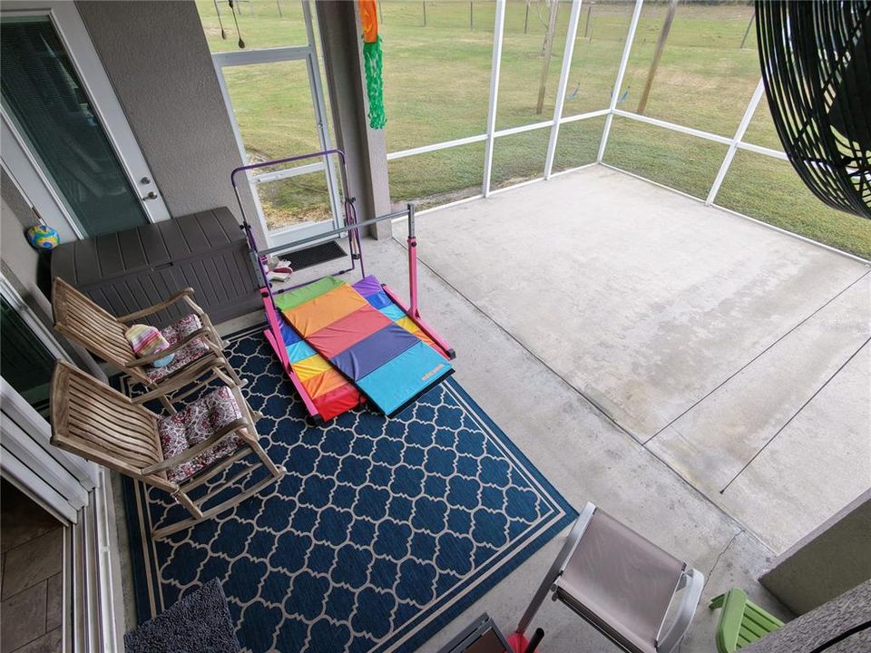 En Venta: $839,900 (4 camas, 3 baños, 2450 Pies cuadrados)