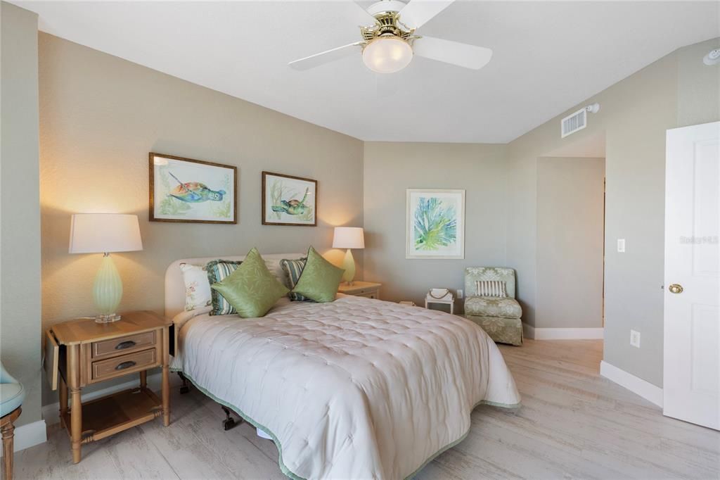 En Venta: $1,400,000 (3 camas, 2 baños, 1598 Pies cuadrados)