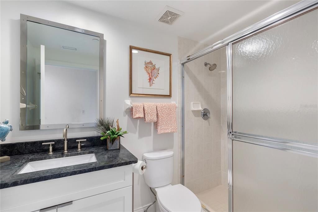 En Venta: $1,400,000 (3 camas, 2 baños, 1598 Pies cuadrados)