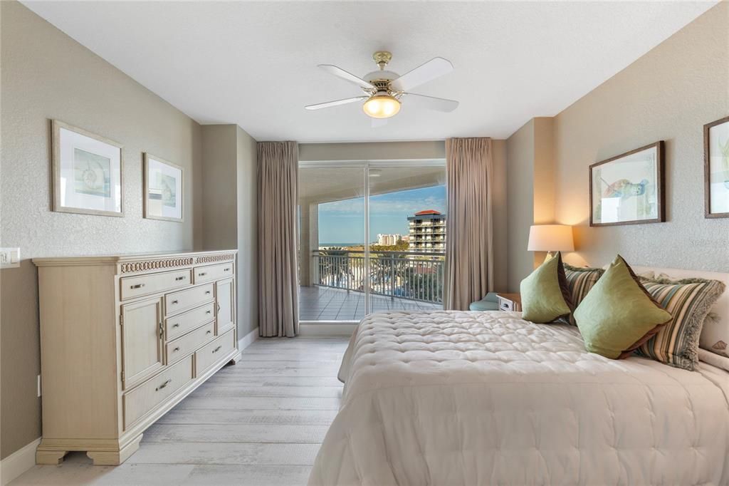 En Venta: $1,400,000 (3 camas, 2 baños, 1598 Pies cuadrados)