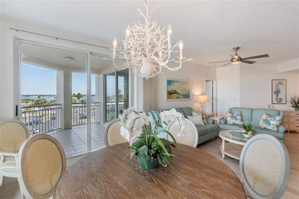 En Venta: $1,400,000 (3 camas, 2 baños, 1598 Pies cuadrados)