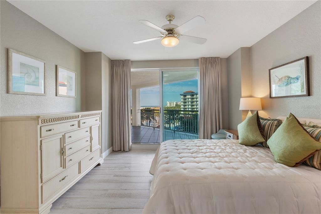 En Venta: $1,400,000 (3 camas, 2 baños, 1598 Pies cuadrados)