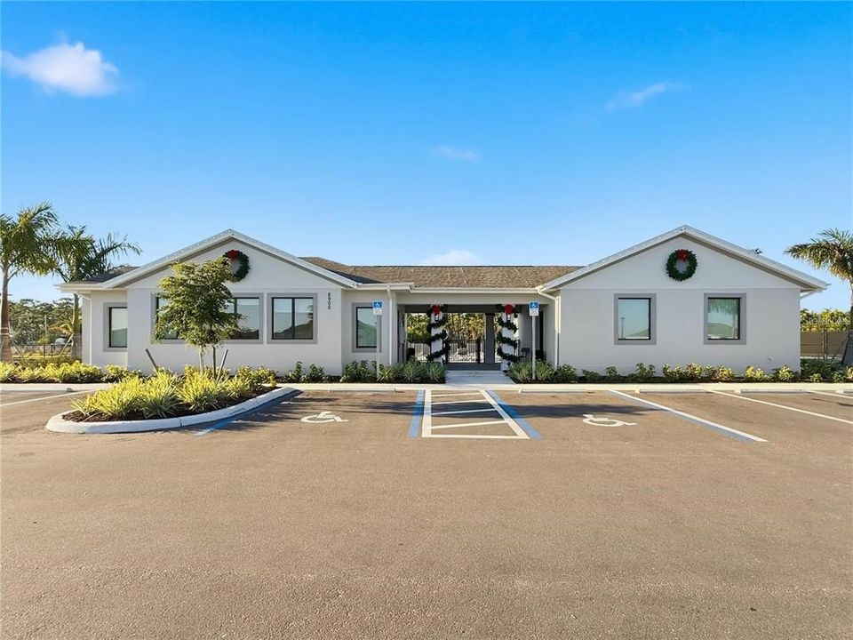 На продажу: $549,000 (4 спален, 2 ванн, 2239 Квадратных фут)