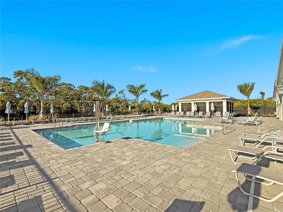 На продажу: $549,000 (4 спален, 2 ванн, 2239 Квадратных фут)