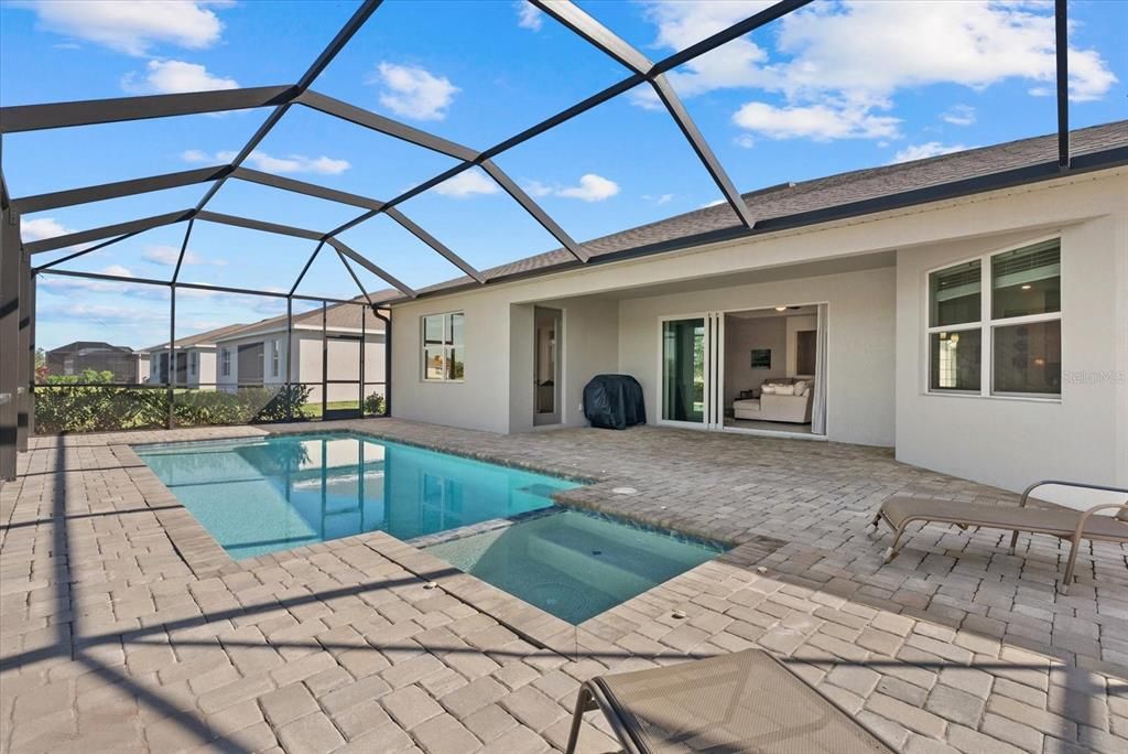 На продажу: $549,000 (4 спален, 2 ванн, 2239 Квадратных фут)