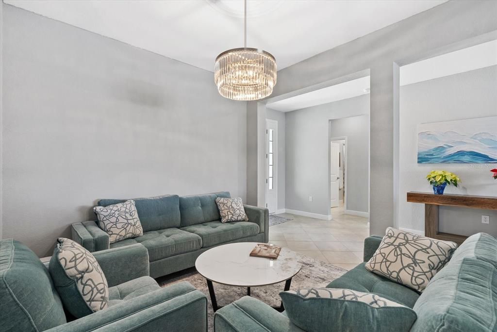 На продажу: $549,000 (4 спален, 2 ванн, 2239 Квадратных фут)