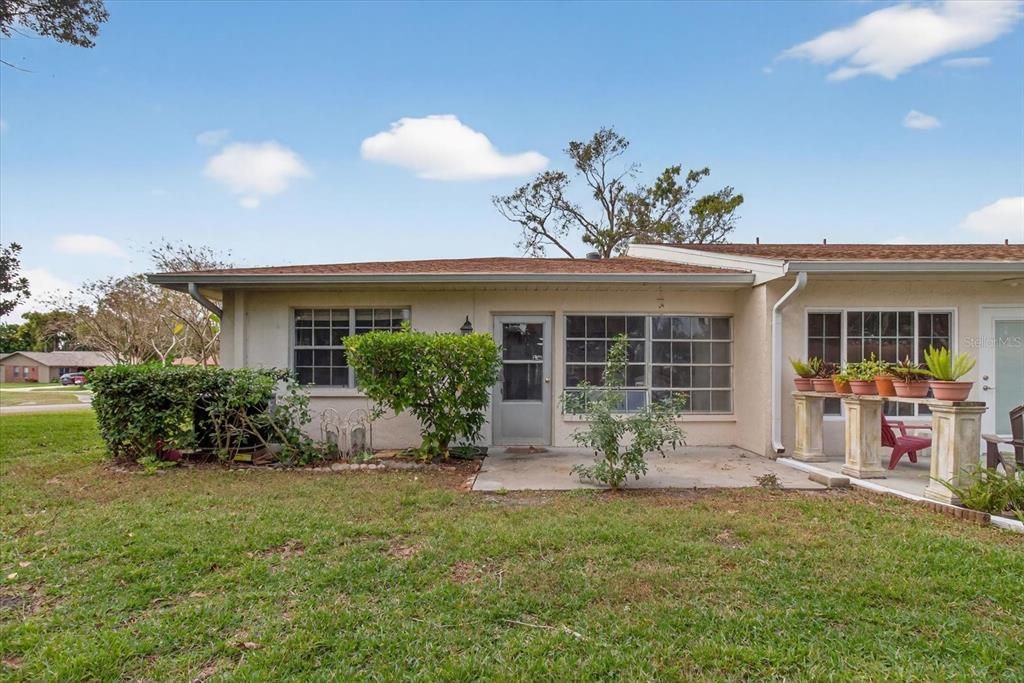 For Sale: $235,000 (2 beds, 2 baths, 1230 Square Feet)