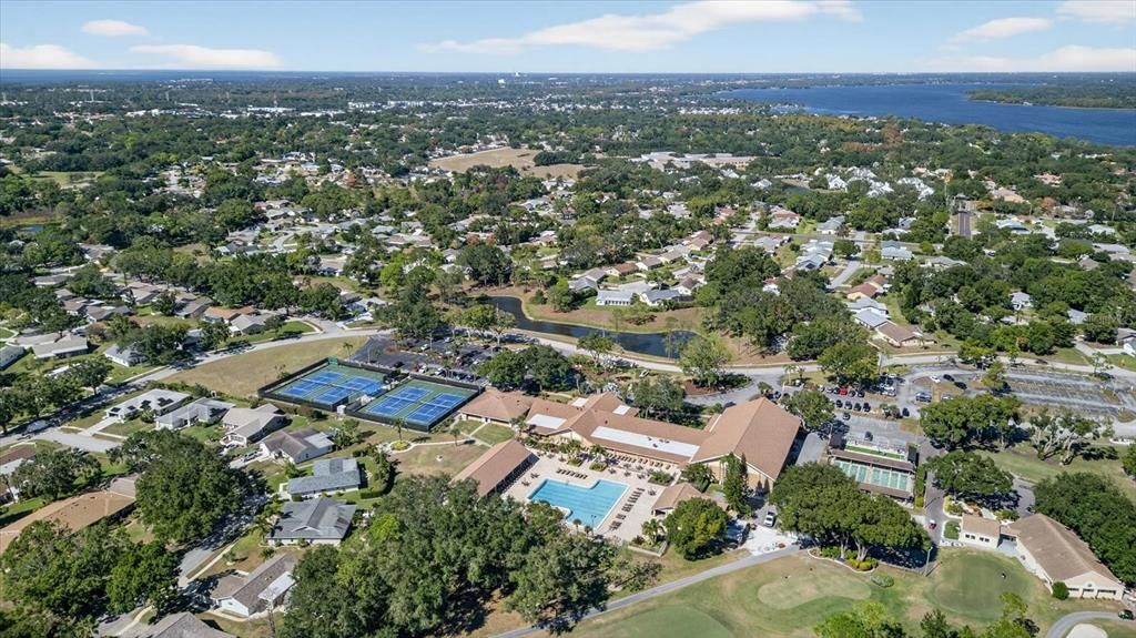 For Sale: $235,000 (2 beds, 2 baths, 1230 Square Feet)